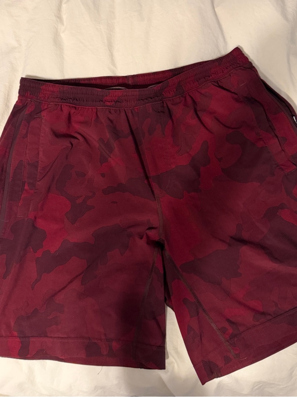 lululemon athletica Men's Maroon Camo Athletic Shorts